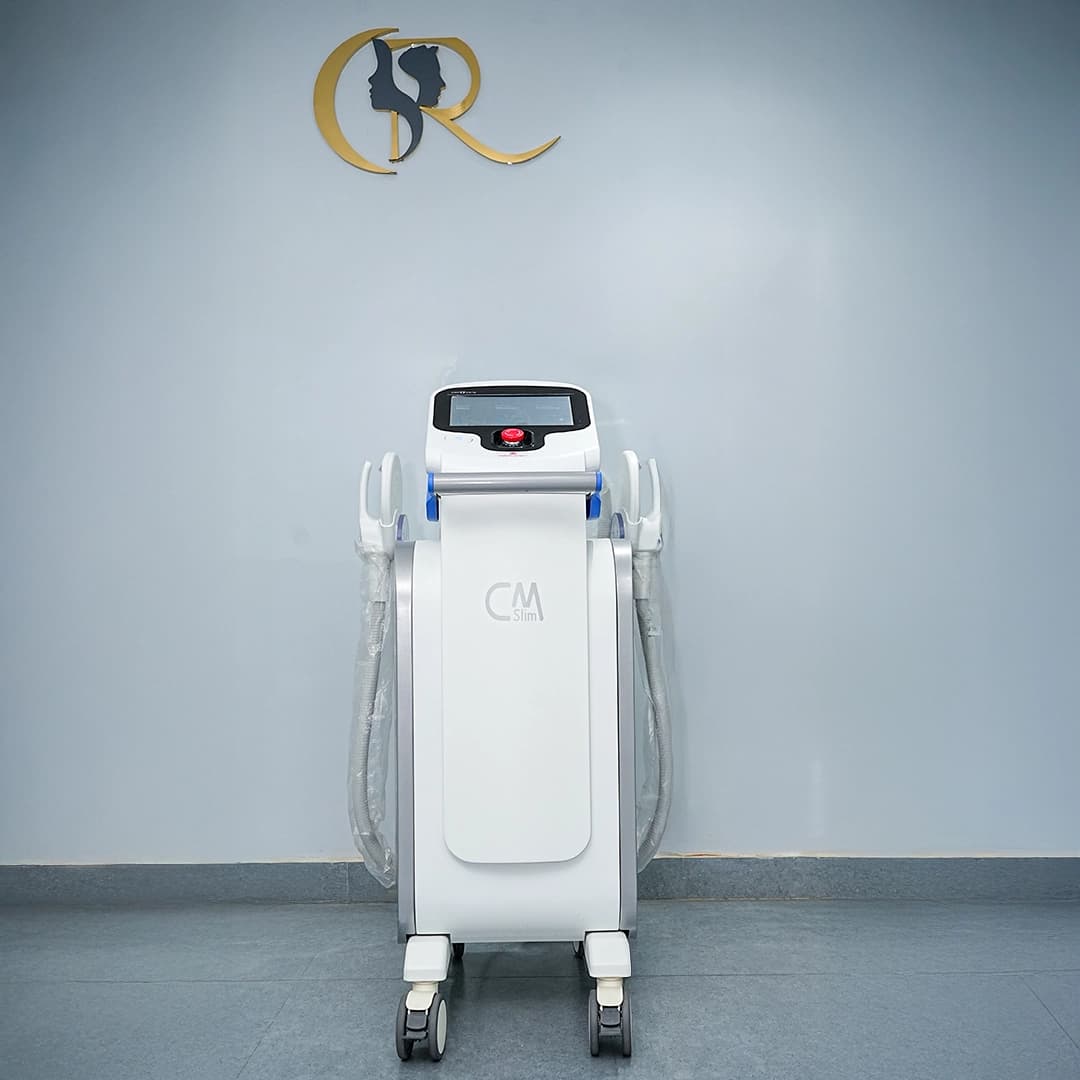 CMSLIM device for non-invasive muscle toning and body contouring at Cosmo Radiance Hyderabad