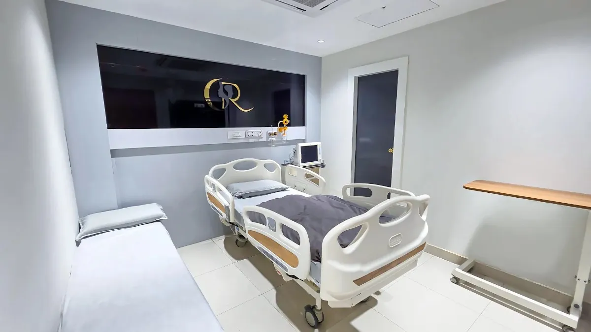 Luxury Patient Suite with Automated Bed and Separate Attendant Bed